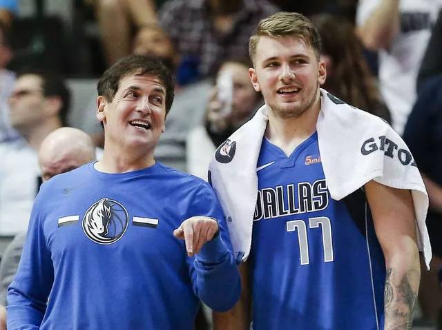 竞技场上的 竞技场上的