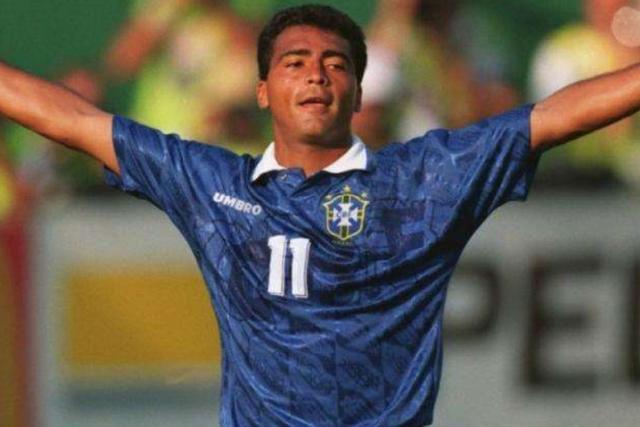 划出的闪电 划出的闪电